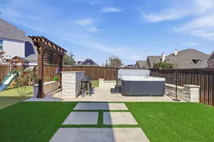 7284 Banded Mustang Dr, Frisco, TX 75036 - Photo 5