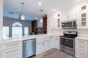 5501 Bradley Ct, Arlington, TX 76017 - Photo 9