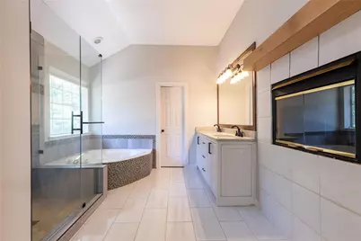 5501 Bradley Court, Arlington, TX 76017 - Photo 17