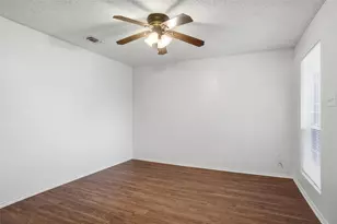 10257 Aurora Dr, Fort Worth, TX 76108 - Photo 7