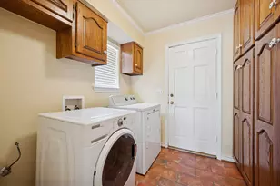 7609 Windmill Ln, Garland, TX 75044 - Photo 11