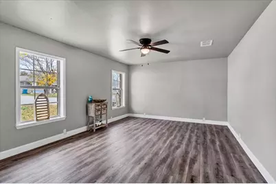 736 W Bullock Drive, Denison, TX 75020 - Photo 3