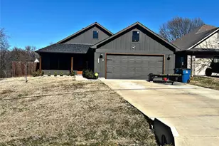 2631 Fish Tank Rd, Corsicana, TX 75110 - Photo 1