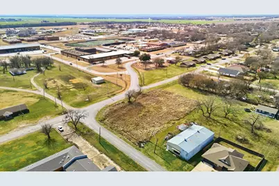 202 Pine Street, Whitewright, TX 75491 - Photo 7