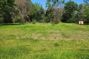 112 Lindy Lee Ln, Mabank, TX 75156 - Photo 1