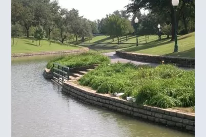 10612 Steinbeck Court, Irving, TX 75063 - Photo 31