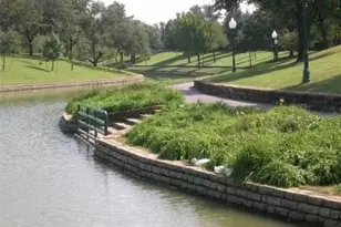 10612 Steinbeck Ct, Irving, TX 75063 - Photo 31