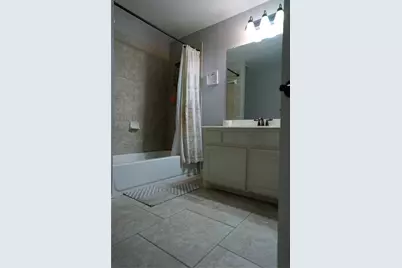 10612 Steinbeck Court, Irving, TX 75063 - Photo 23