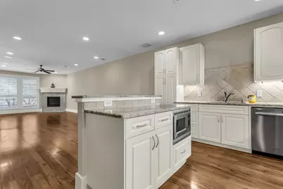 2606 Shelby Avenue #307, Dallas, TX 75219 - Photo 15