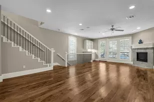 2606 Shelby Ave, Dallas, TX 75219 - Photo 9