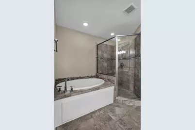2606 Shelby Avenue #307, Dallas, TX 75219 - Photo 25