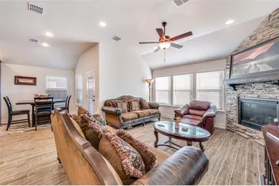 3412 Lillian Court, Celina, TX 75009 - Photo 7