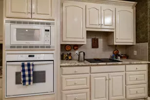 1908 Channing Park Dr, Arlington, TX 76013 - Photo 9