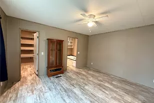 821 Quail Run, Seven Points, TX 75143 - Photo 15