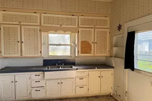 317 Scullin, Denison, TX 75020 - Photo 9