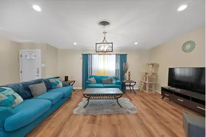 7013 Meadowbrook Drive, Fort Worth, TX 76112 - Photo 3