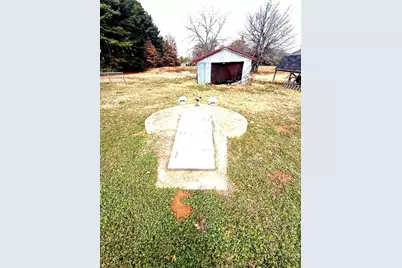 1525 Mansfield Road, Reno, TX 75462 - Photo 31