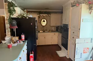 1525 Mansfield Rd, Reno, TX 75462 - Photo 11