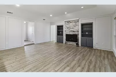 3801 Runge Court E, Irving, TX 75038 - Photo 7