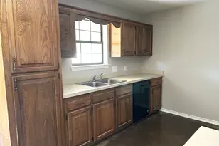 1104 Meadow Dr, Athens, TX 75751 - Photo 5