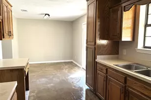 1104 Meadow Dr, Athens, TX 75751 - Photo 7