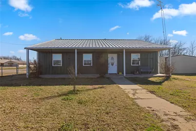 702 Main Street, Windom, TX 75492 - Photo 1