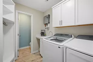 404 Hacienda Dr, Pottsboro, TX 75076 - Photo 15