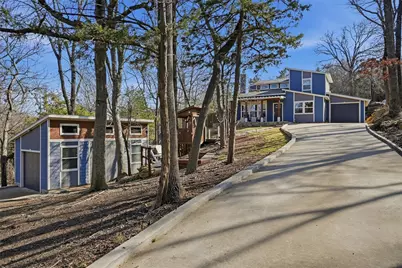 404 Hacienda Drive, Pottsboro, TX 75076 - Photo 3