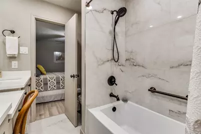 10656 Cox Lane, Dallas, TX 75229 - Photo 17