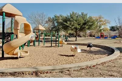 10656 Cox Lane, Dallas, TX 75229 - Photo 31