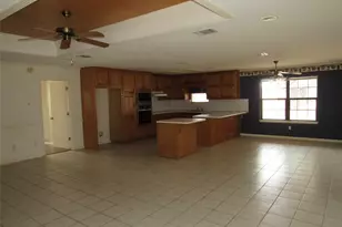 6721 Golinda Dr, Golinda, TX 76655 - Photo 3