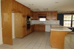 6721 Golinda Dr, Golinda, TX 76655 - Photo 5