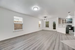 812 Isla Verde Plaza, Dallas, TX 75211 - Photo 3