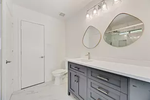 812 Isla Verde Plaza, Dallas, TX 75211 - Photo 17