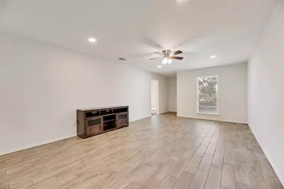 5302 Wooten Drive, Fort Worth, TX 76133 - Photo 5