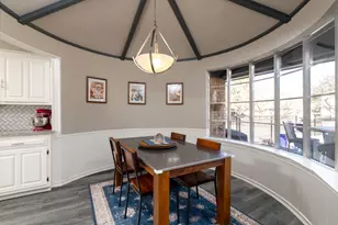 1813 Lakeside Dr, Arlington, TX 76013 - Photo 11