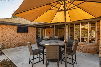 1813 Lakeside Drive, Arlington, TX 76013 - Photo 25