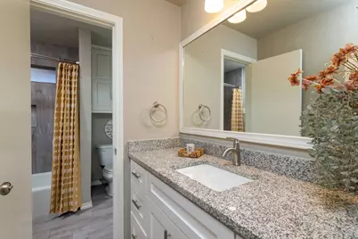 1813 Lakeside Drive, Arlington, TX 76013 - Photo 25