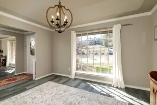 1813 Lakeside Dr, Arlington, TX 76013 - Photo 5