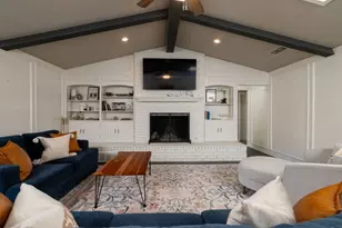 1813 Lakeside Dr, Arlington, TX 76013 - Photo 9