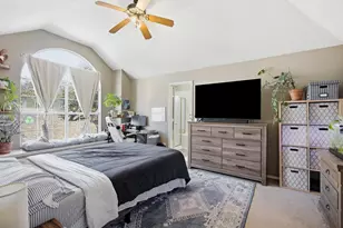 7921 Crystal Creek Cir, Fort Worth, TX 76137 - Photo 5