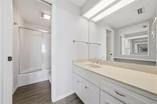 4924 Cobbs Dr, Waco, TX 76710 - Photo 13