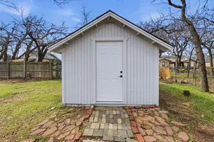 116 Ravenswood Dr, Bedford, TX 76022 - Photo 23