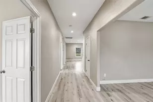 2204 Albert Broadfoot St, Bonham, TX 75418 - Photo 5