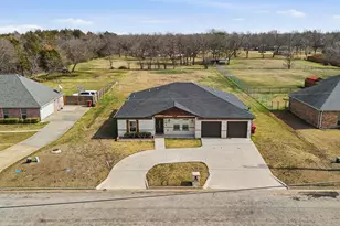 2204 Albert Broadfoot St, Bonham, TX 75418 - Photo 1