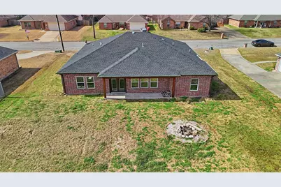 2204 Albert Broadfoot Street, Bonham, TX 75418 - Photo 33