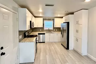 5640 Tourist Dr, Haltom City, TX 76117 - Photo 3