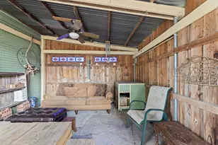 10382 Newcombe Dr, Dallas, TX 75228 - Photo 25