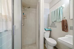 1910 Goodnight Blvd, Wills Point, TX 75169 - Photo 9