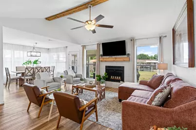 4603 Rendezvous Court, Granbury, TX 76049 - Photo 5